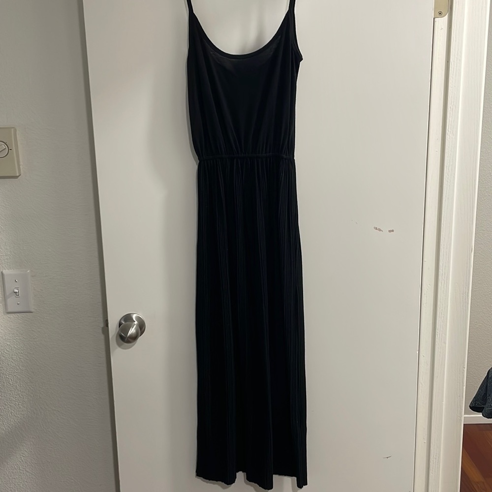 Oak+Fort black pleated midi dress